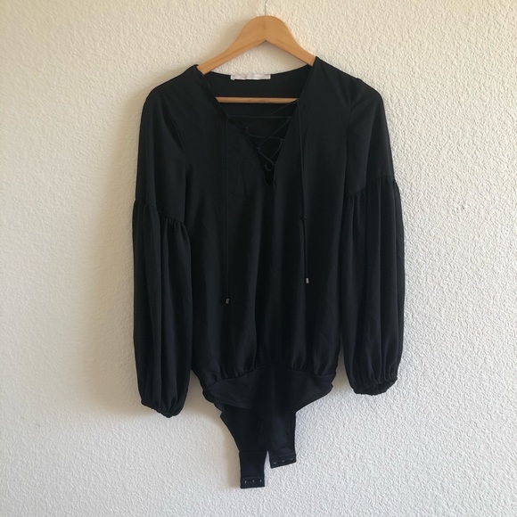 Zara puff sleeve lace up bodysuit - Picture 3 of 3